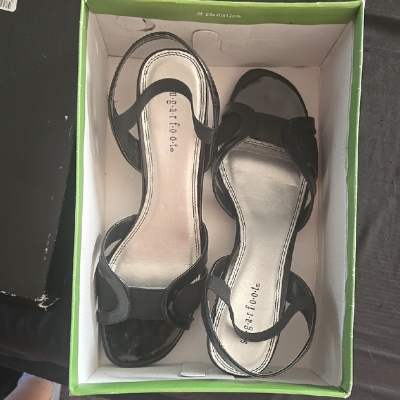 Sugar Foot Elegant Black Women's Sandals - Picture 1 of 2